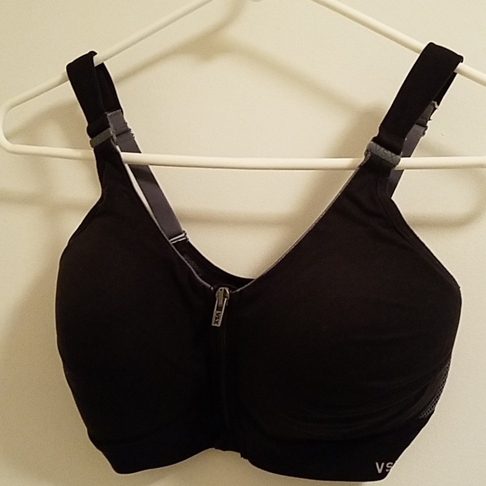 EUC Victoria's secret sports bra